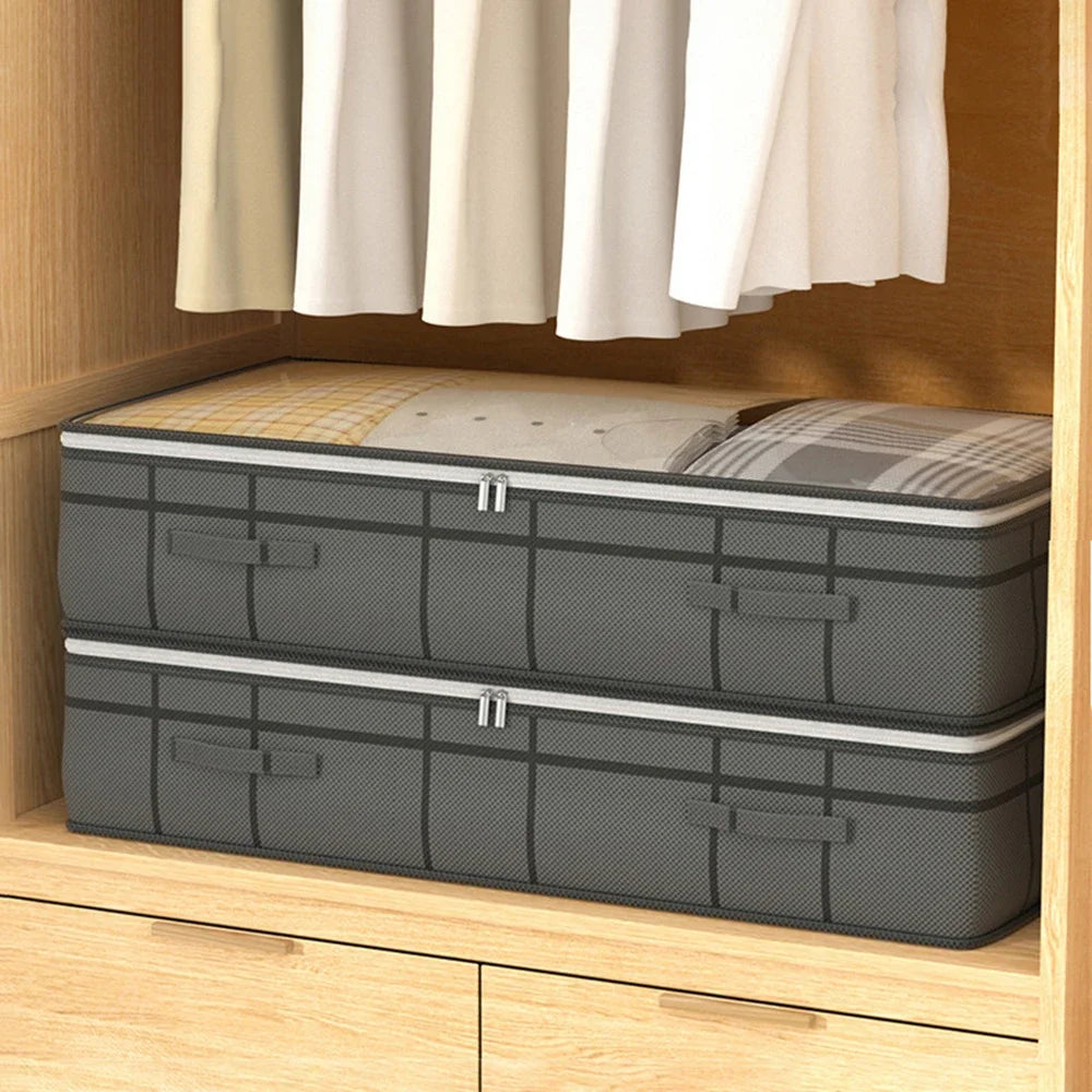 Foldable non-woven under-bed storage bag with large capacity, perfect for storing clothing and blankets. Keeps your bedroom closet tidy while saving space and protecting items from dust.